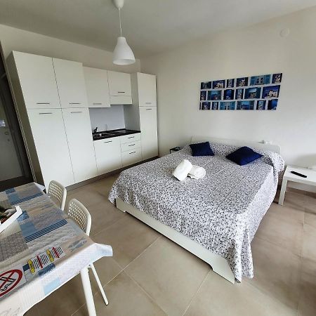 Rosato Double Lagoon & Sunset View Apartment لينانو سابيادورو المظهر الخارجي الصورة